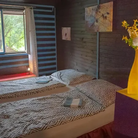 Chata Na Pláži Jazera Kurinec